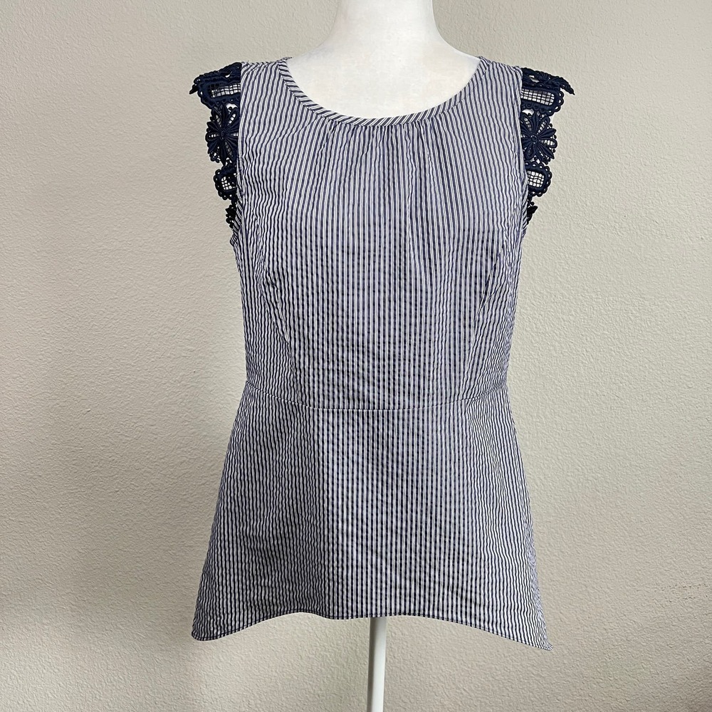 Cabi Lace Flutter Top Women's S Navy Stripe Seersucker Hi-Lo Hem Stretch #5727